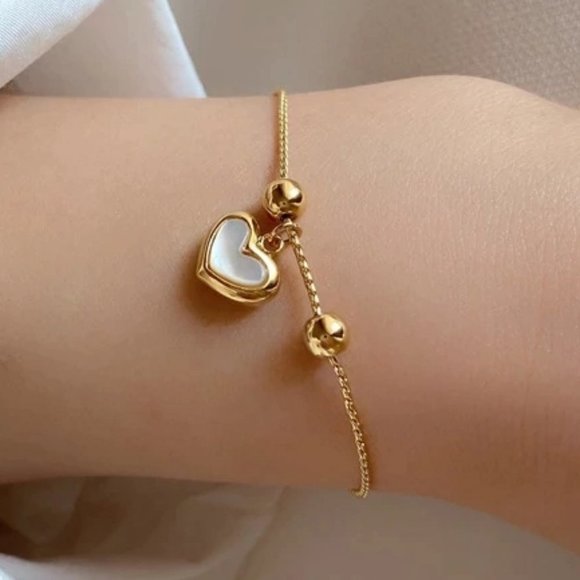 Jewelry - *NEW 925 Sterling Silver Shell Heart Bracelet
